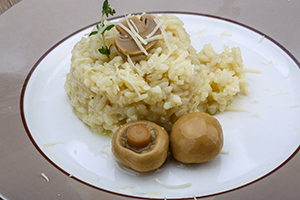 Preparación risotto champiñones o setas