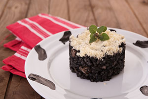 Preparación risotto Negro